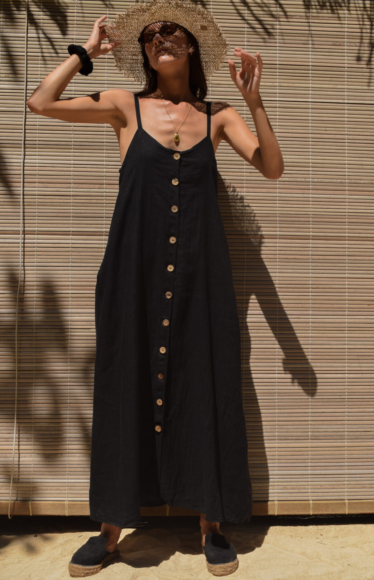 LINEN CLASSY MAXI DRESS - BLACK - obrazek 9