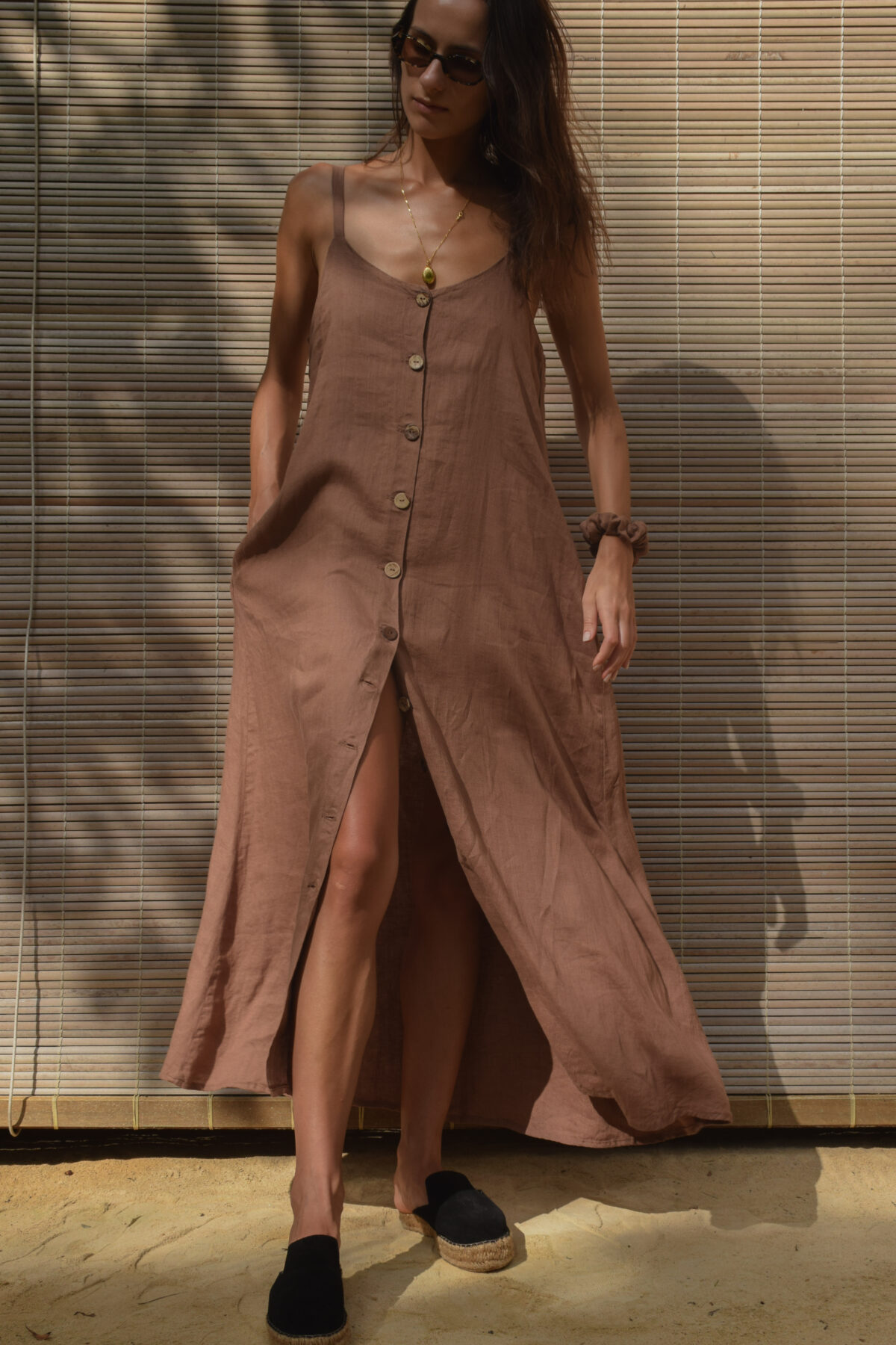 LINEN CLASSY MAXI DRESS - SOIL - obrazek 6