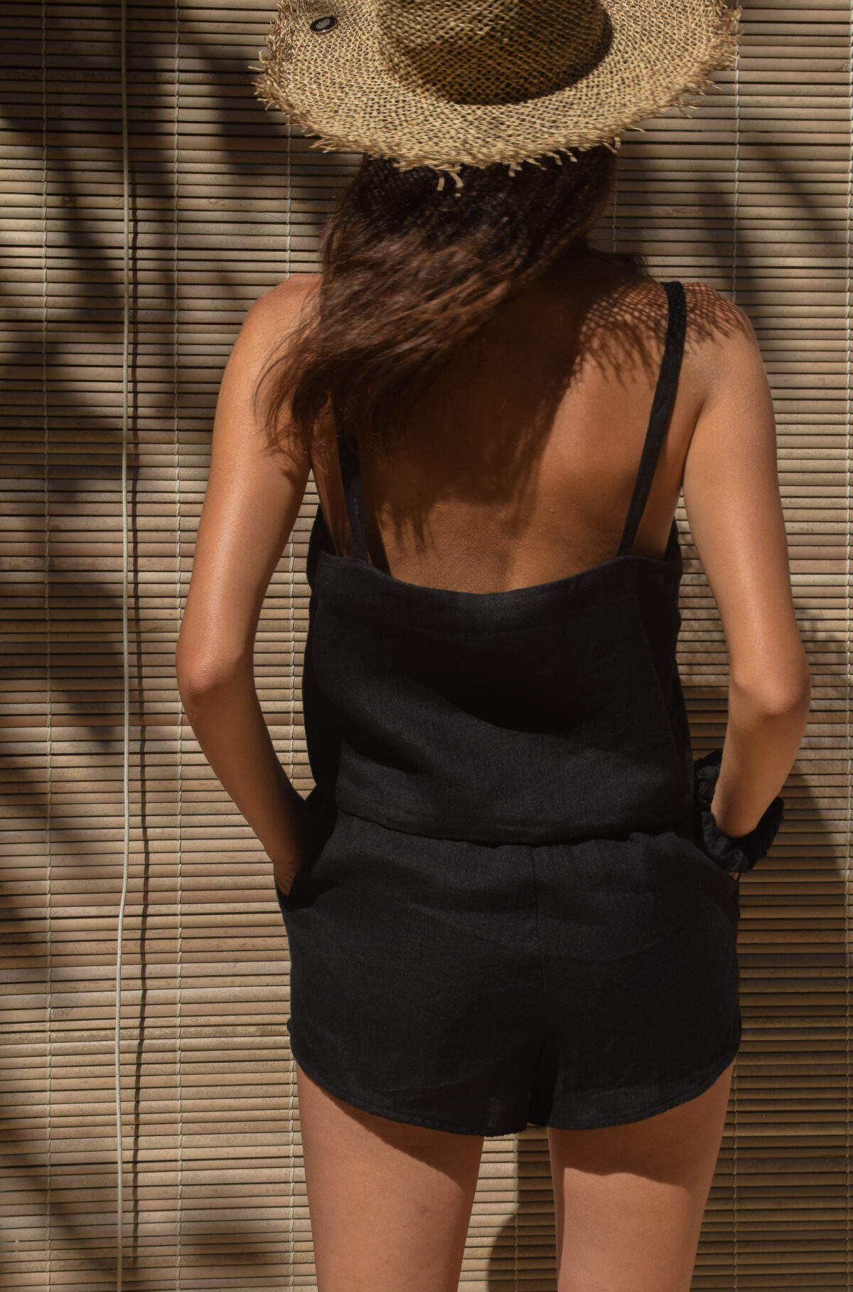 LINEN CLASSY TOP - BLACK - obrazek 4