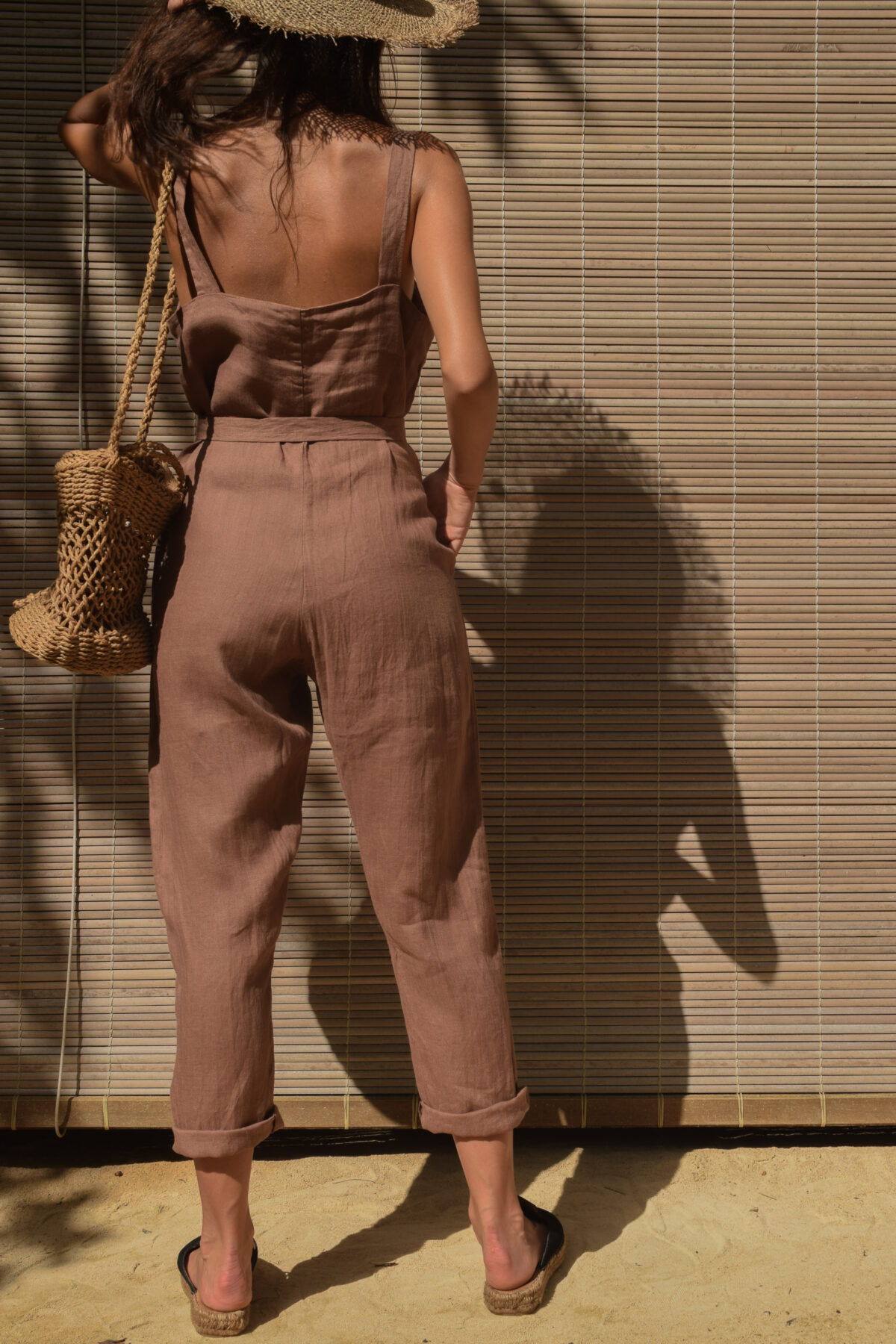 LINEN JUMPSUIT - SOIL - obrazek 9