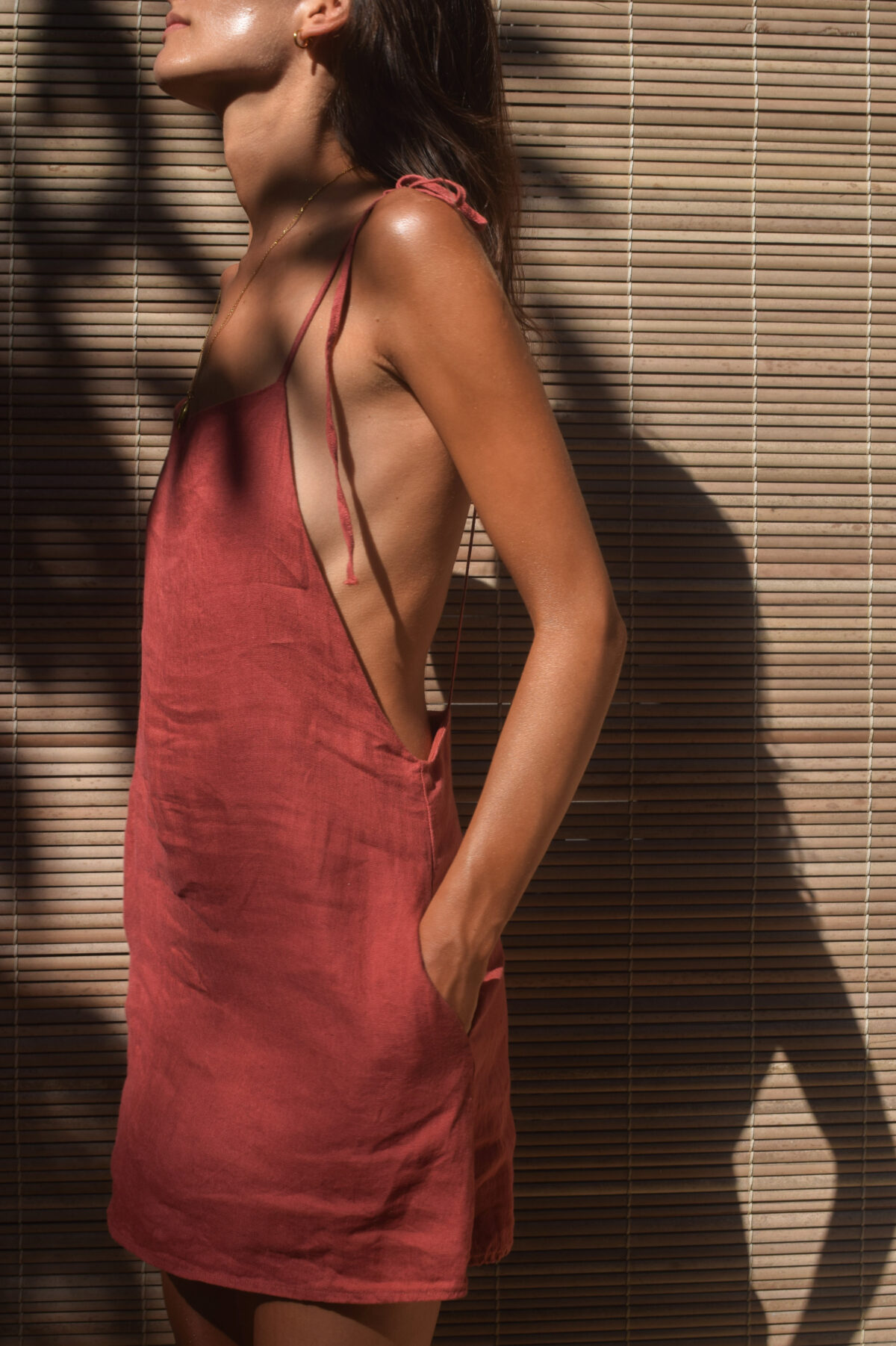 LINEN MINIMAL DRESS - GUAVA - obrazek 6