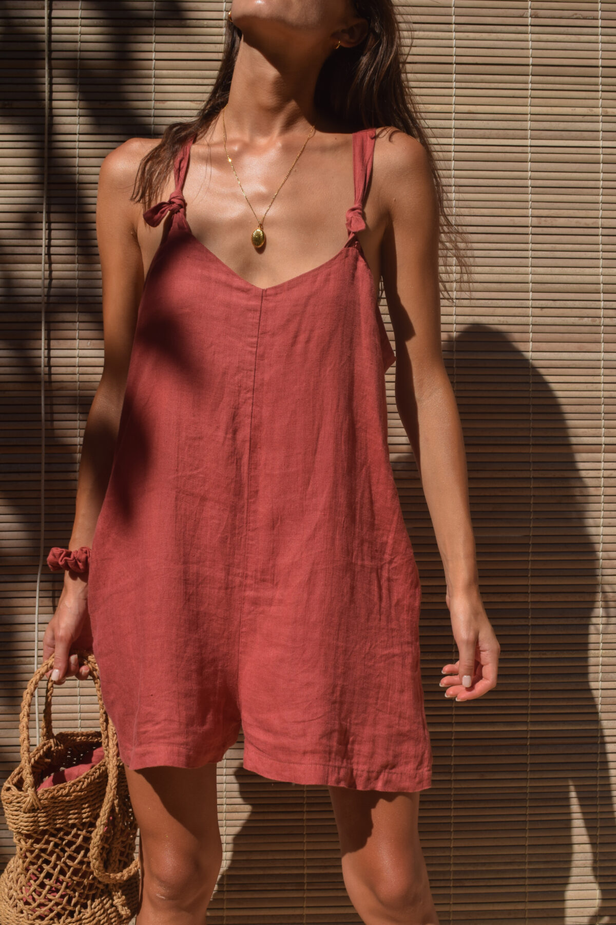 LINEN SHORT JUMPSUIT - GUAVA - obrazek 5