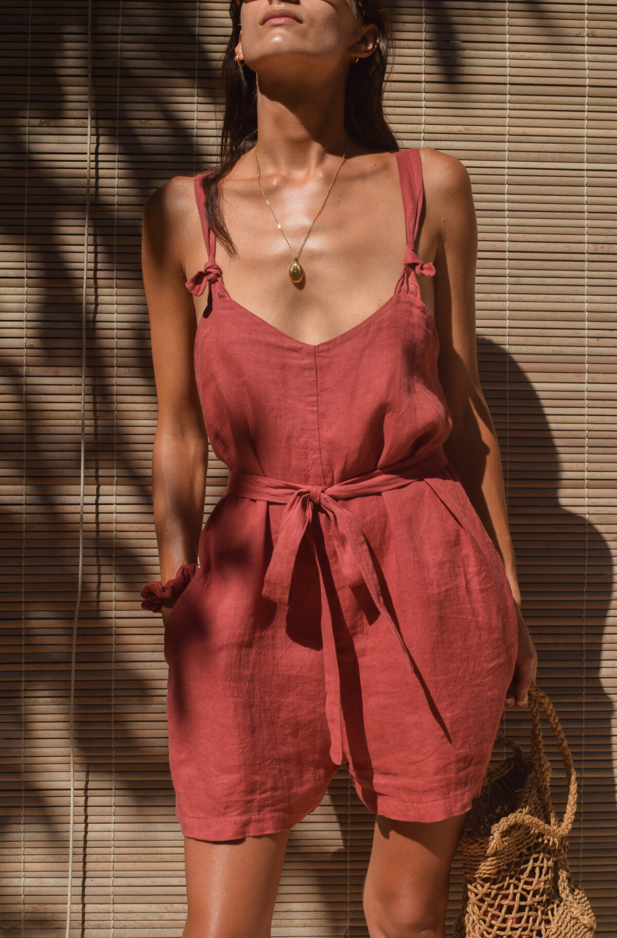 LINEN SHORT JUMPSUIT - GUAVA - obrazek 12