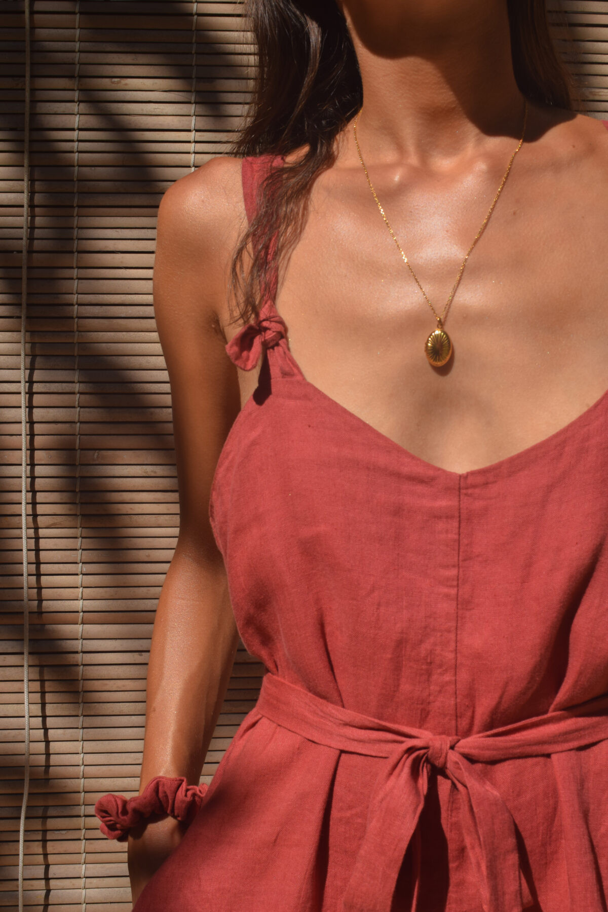 LINEN SHORT JUMPSUIT - GUAVA - obrazek 13