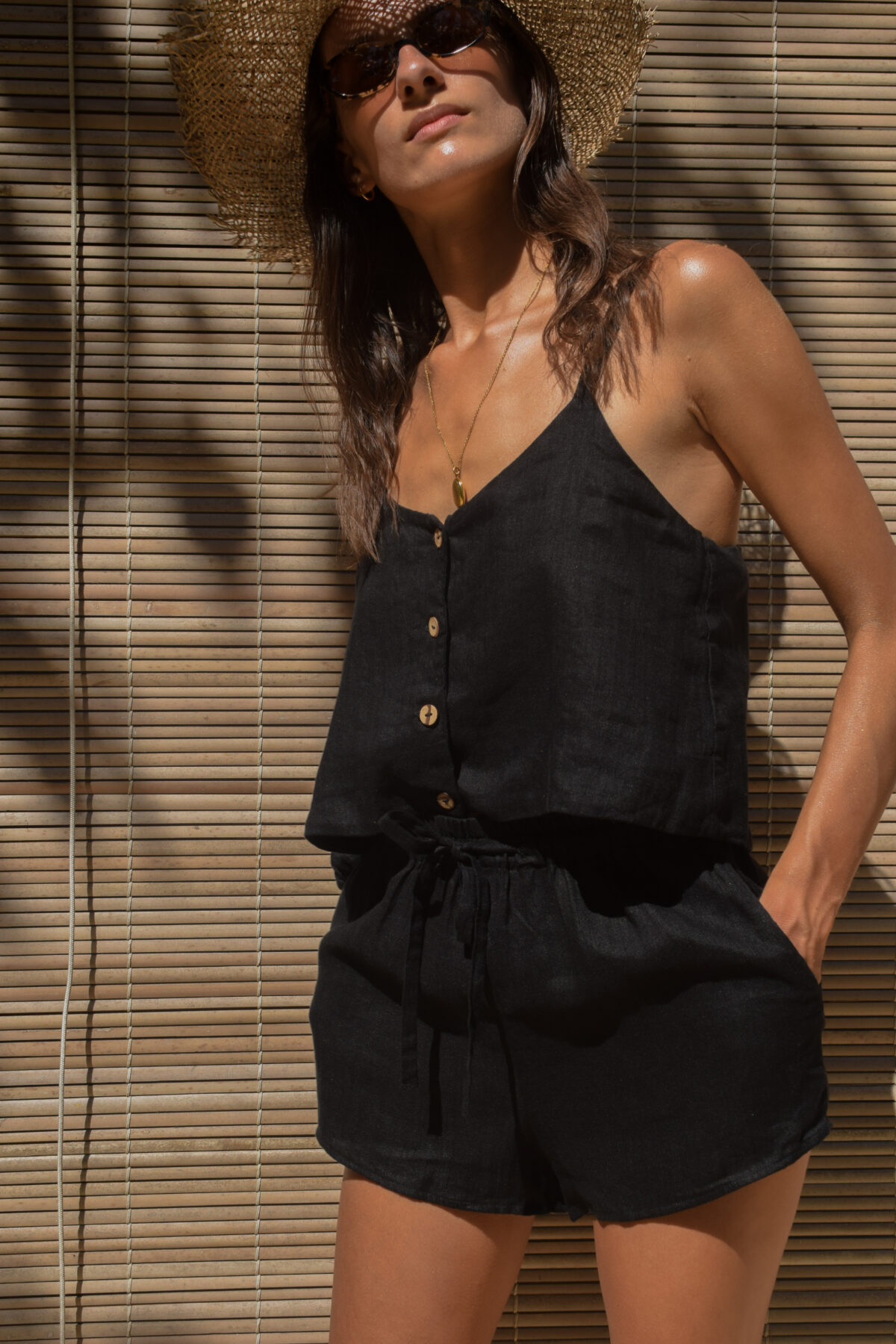LINEN SHORTS - BLACK - obrazek 3