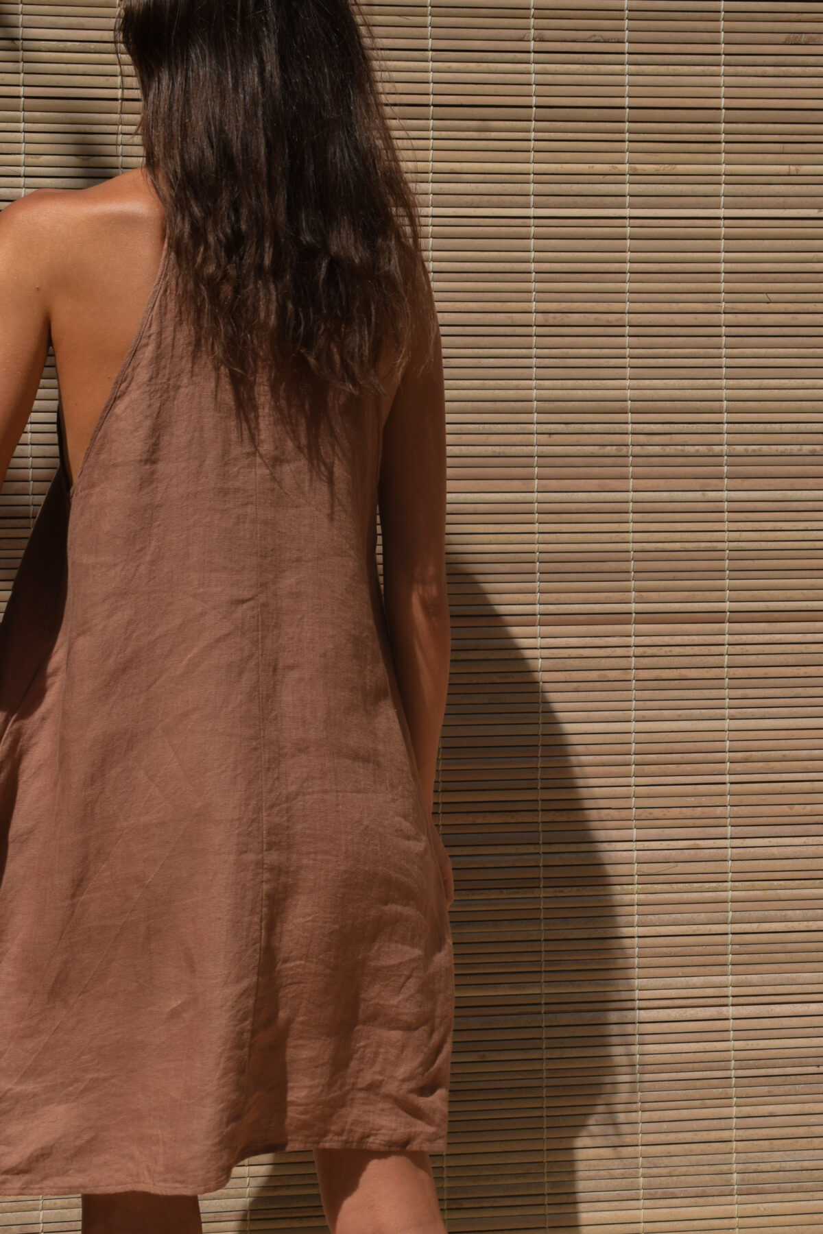 LINEN SIMPLE DRESS - SOIL - obrazek 4